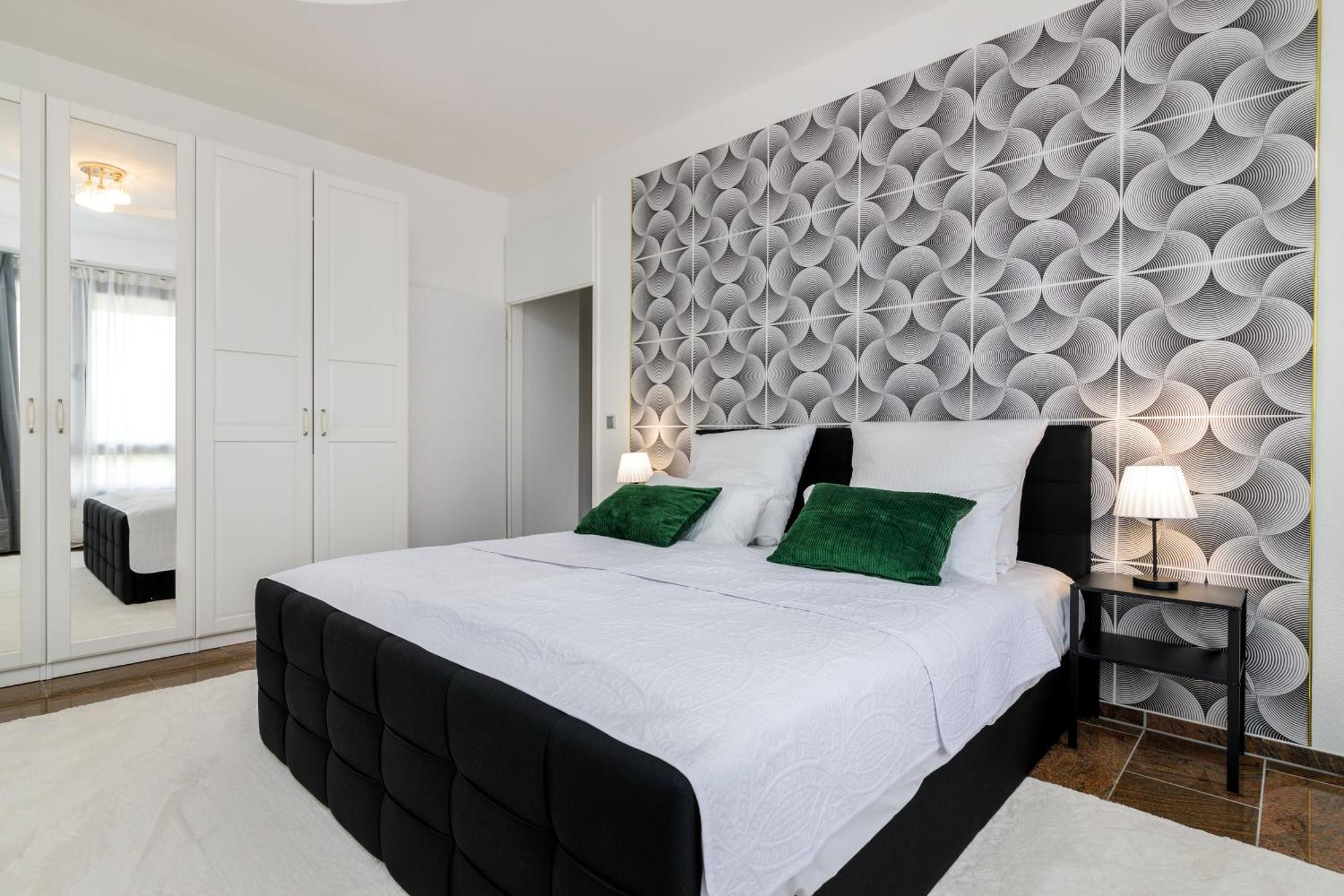 Highlife Apartment One Wiesbaden Wilhelmstrasse Exterior foto